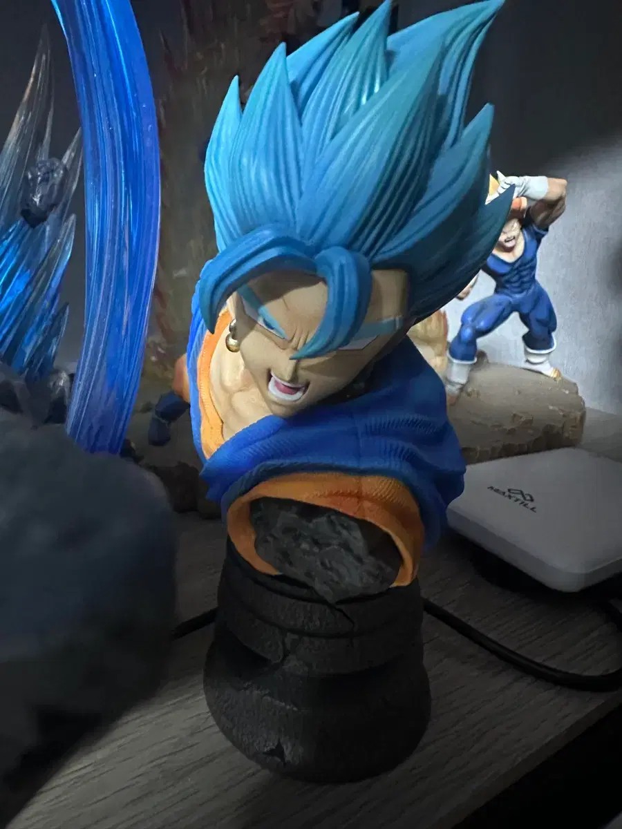 thumbnail-5